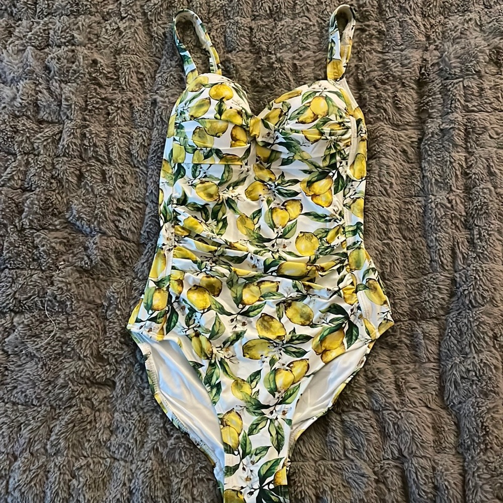 NWOT Niptuck swim one piece